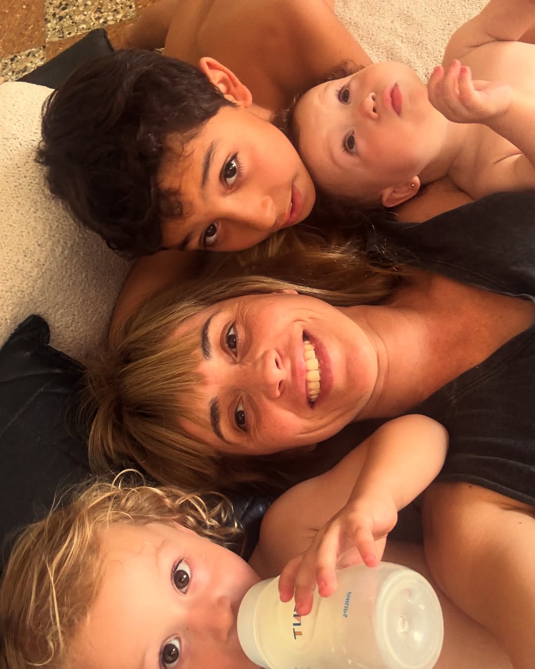 Carina Deglaue con su familia